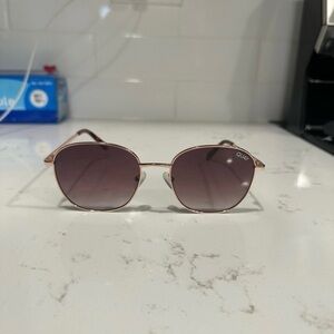 Quay Australia Sunglasses - Rose Gold and Black